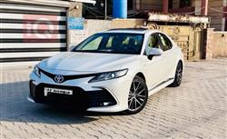 تۆیۆتا کامری